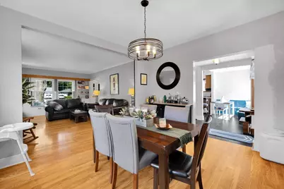 118 S Gladstone Avenue, Aurora, IL 60506 - Photo 11