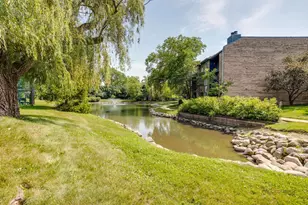 2113 Ammer Ridge Ct, Glenview, IL 60025 - Photo 23