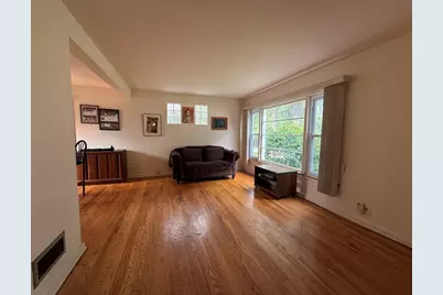 9444 Clifton Park Avenue, Evergreen Park, IL 60805 - Photo 5