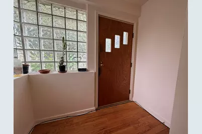 9444 Clifton Park Avenue, Evergreen Park, IL 60805 - Photo 3