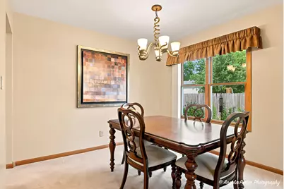 5009 Sandburg Drive, McHenry, IL 60050 - Photo 11