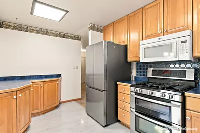 5009 Sandburg Drive, McHenry, IL 60050 - Photo 13