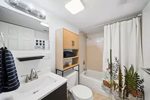 4410 N Sacramento Ave, Chicago, IL 60625 - Photo 23