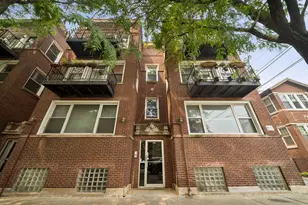4410 N Sacramento Ave, Chicago, IL 60625 - Photo 1