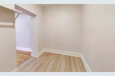 8301 S Maryland Avenue, Chicago, IL 60619 - Photo 17