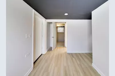 8301 S Maryland Avenue, Chicago, IL 60619 - Photo 25
