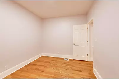 8301 S Maryland Avenue, Chicago, IL 60619 - Photo 21
