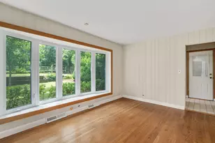 16W055 63rd St, Willowbrook, IL 60527 - Photo 13