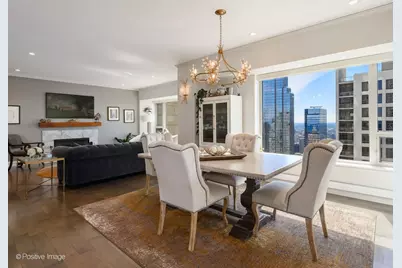 800 N Michigan Avenue #4703, Chicago, IL 60611 - Photo 17