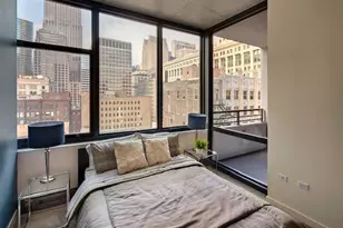 235 W Van Buren St, Chicago, IL 60607 - Photo 7