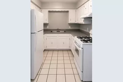 3640 W 119th Street #302, Alsip, IL 60803 - Photo 3