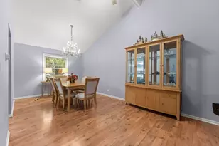 2613 Midland Dr, Naperville, IL 60564 - Photo 7