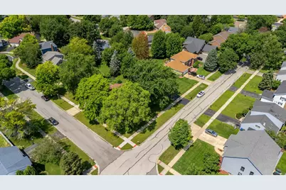 2613 Midland Drive, Naperville, IL 60564 - Photo 3