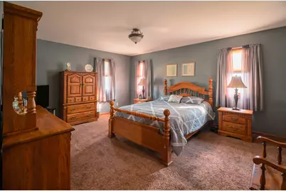 800 Burgess Drive, Utica, IL 61373 - Photo 9