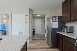 1004 Daniel St, Plano, IL 60545 - Photo 9
