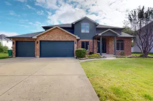 16127 Burgundy Dr, Plainfield, IL 60586 - Photo 1
