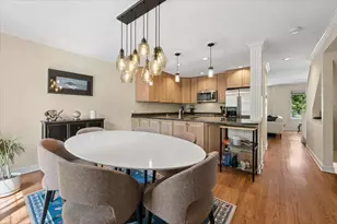 2304 N Lakewood Ave, Chicago, IL 60614 - Photo 17