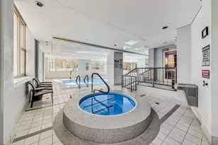 25 E Superior St, Chicago, IL 60611 - Photo 35