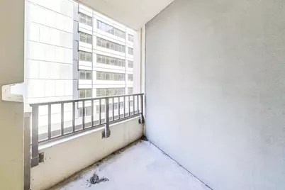 25 E Superior Street #404, Chicago, IL 60611 - Photo 21