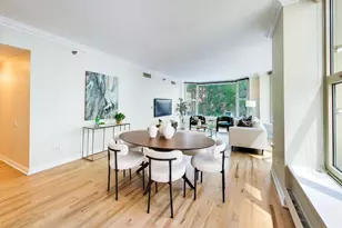 25 E Superior St, Chicago, IL 60611 - Photo 9