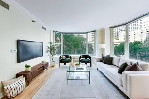 25 E Superior St, Chicago, IL 60611 - Photo 5