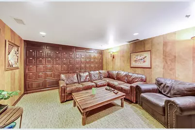 25 E Superior Street #404, Chicago, IL 60611 - Photo 27