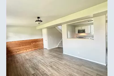 621 W 8th Street, Belvidere, IL 61008 - Photo 3