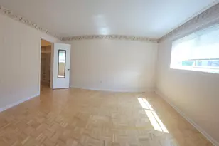 8905 Knight Ave, Des Plaines, IL 60016 - Photo 7