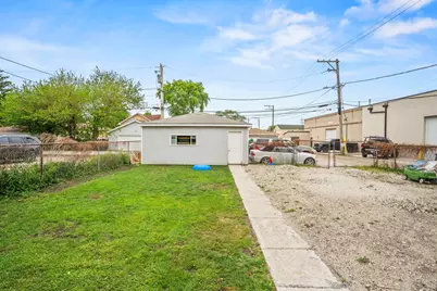 4635 Eberly Avenue, Brookfield, IL 60513 - Photo 1