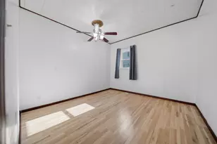 809 W 5th St, Rock Falls, IL 61071 - Photo 9