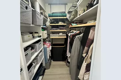 253 E Delaware Place #15E, Chicago, IL 60611 - Photo 5
