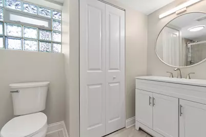 8864 S Winchester Avenue, Chicago, IL 60620 - Photo 19