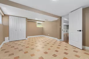 8864 S Winchester Ave, Chicago, IL 60620 - Photo 21