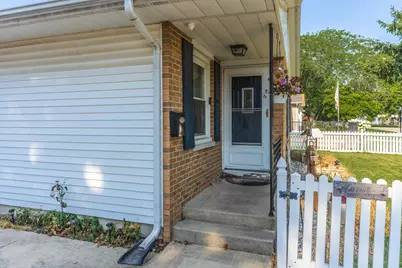 908 E Chestnut Street, Pontiac, IL 61764 - Photo 19