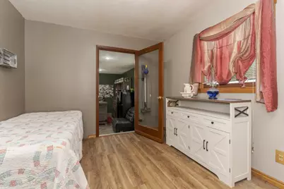 908 E Chestnut Street, Pontiac, IL 61764 - Photo 41