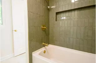 4092 Quincy Ct, Streamwood, IL 60107 - Photo 15
