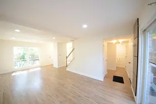 4092 Quincy Ct, Streamwood, IL 60107 - Photo 3