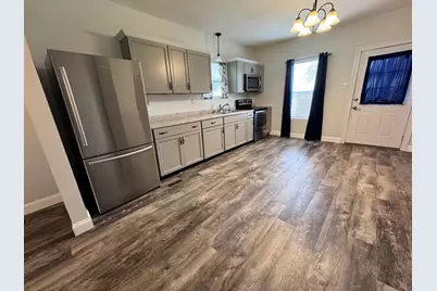 450 Bicknell, Centralia, IL 62801 - Photo 9