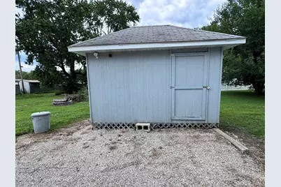 450 Bicknell, Centralia, IL 62801 - Photo 35