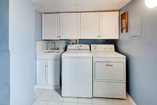 252 Millford Ln, Bloomingdale, IL 60108 - Photo 25