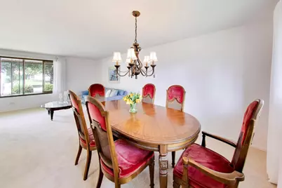252 Millford Lane, Bloomingdale, IL 60108 - Photo 9