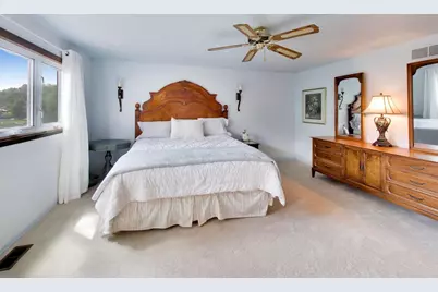 252 Millford Lane, Bloomingdale, IL 60108 - Photo 17