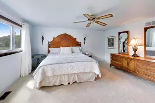 252 Millford Ln, Bloomingdale, IL 60108 - Photo 17