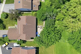 2924 Acorn Ln, Northbrook, IL 60062 - Photo 23