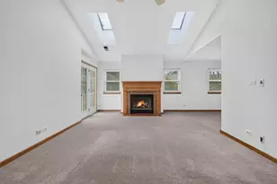 2789 Glasgow Ct, Schaumburg, IL 60194 - Photo 13