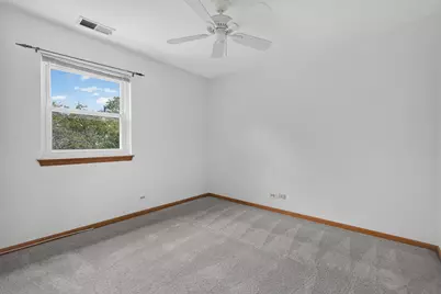2789 Glasgow Court #Z2, Schaumburg, IL 60194 - Photo 9