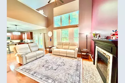 37061 N Bonnie Brae Road, Lake Villa, IL 60046 - Photo 9