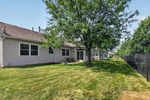 1490 W Ludington Circle, Romeoville, IL 60446 - Photo 21