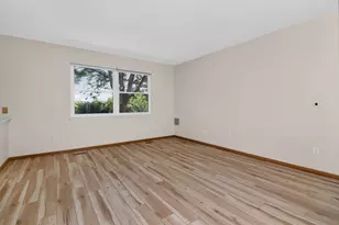1490 W Ludington Circle, Romeoville, IL 60446 - Photo 5
