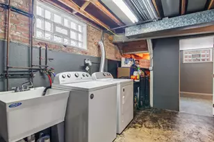 8525 S Keeler Ave, Chicago, IL 60652 - Photo 17